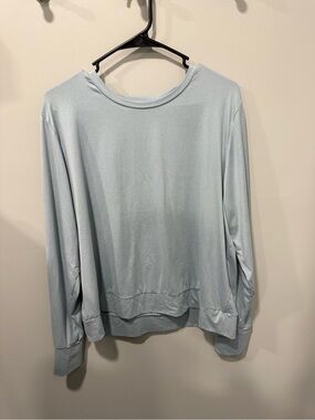 Womens lukka lux top size XL